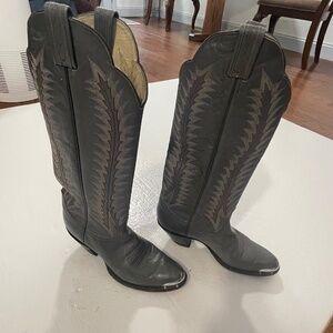 Tony Lama Women's size 7 Boot